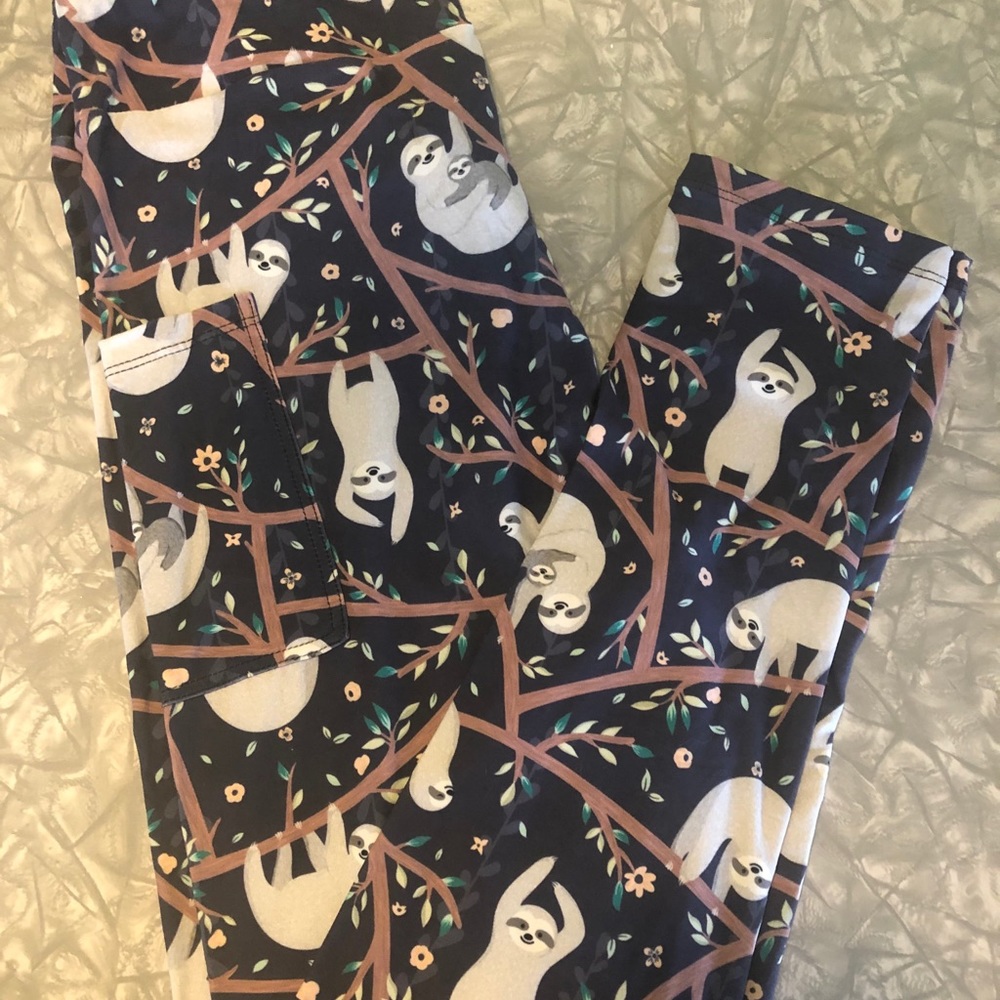 Sloth super soft leggings w/one hip phone pocket